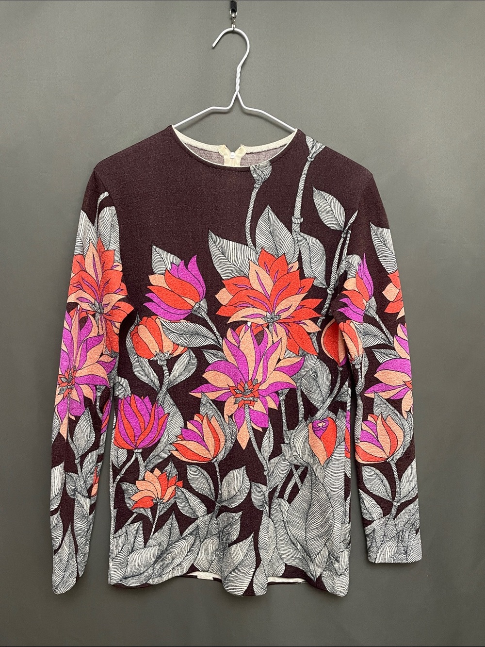 RARE VINTAGE FIND! Brown long-sleeve top with pink and orange florals